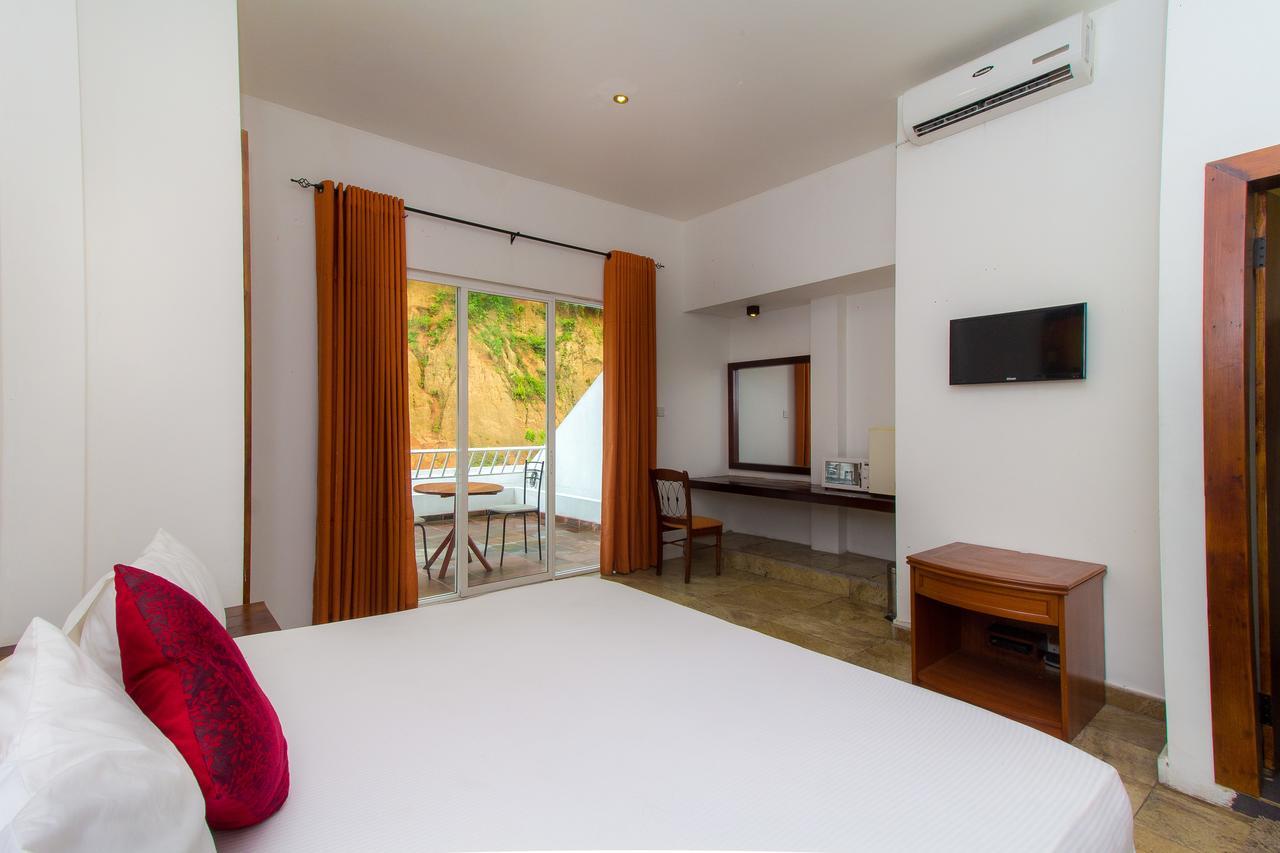 Sleek Hotel Kegalle Εξωτερικό φωτογραφία