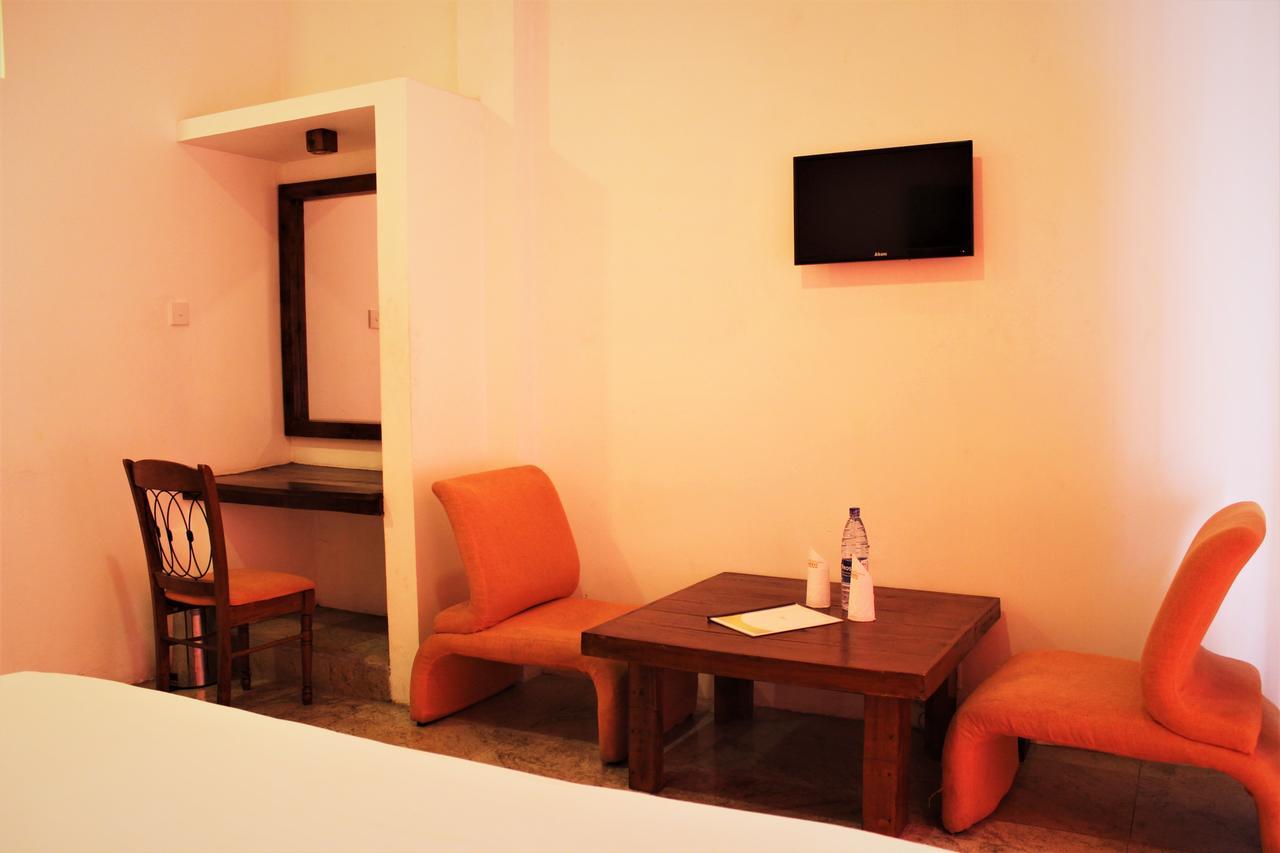 Sleek Hotel Kegalle Εξωτερικό φωτογραφία